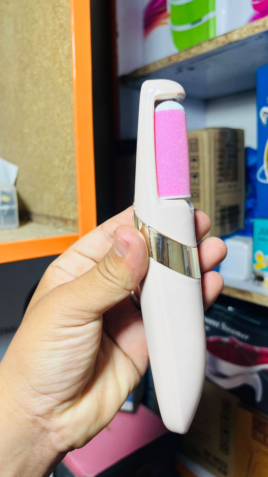 New Finishing Touch Flawless Pedi Rechargeable Tool File and Callus Remover Pedicure
