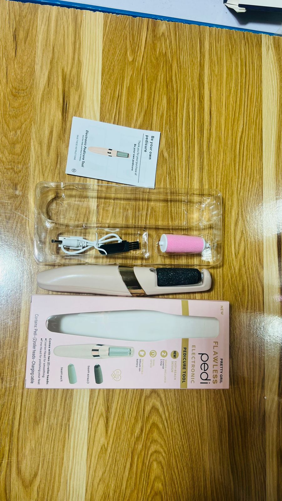 New Finishing Touch Flawless Pedi Rechargeable Tool File and Callus Remover Pedicure